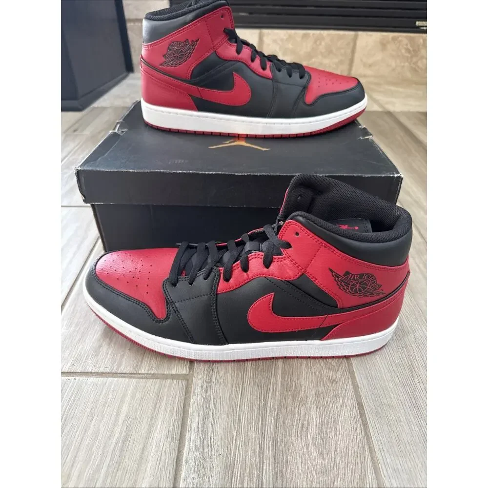 Size 14 Nike Air Jordan 1 Mid Bred Black Red Men's 554724-074 OG BOX